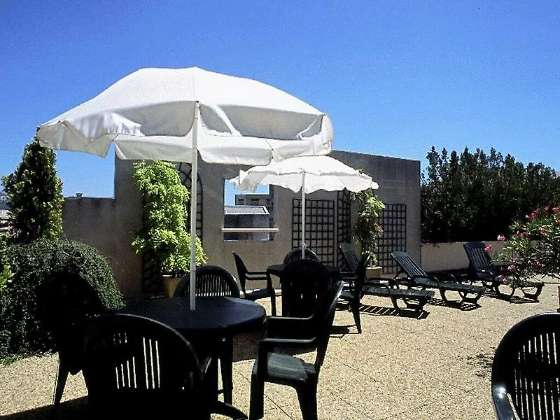 Rockypop Marseille Hotel