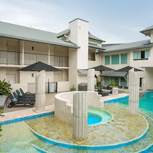 https://mantra-in-the-village.queenslandhotels.net