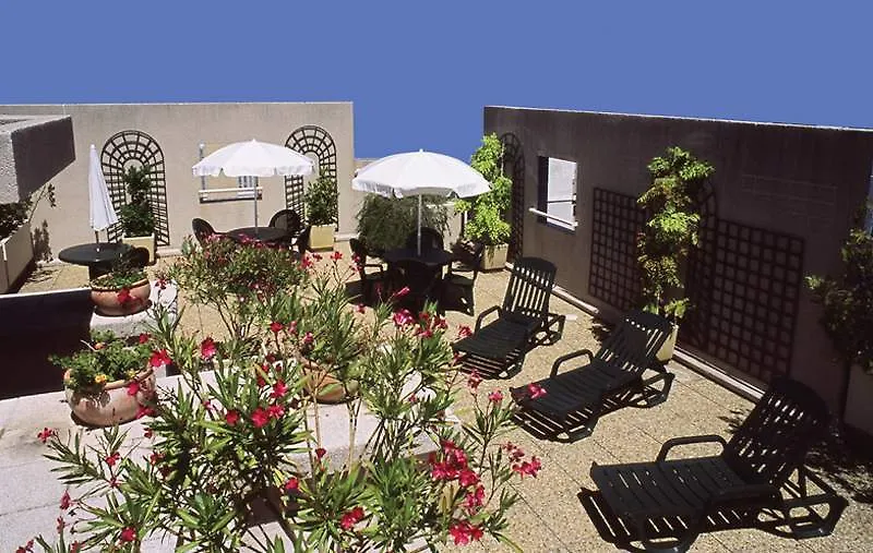 Rockypop Marseille Hotel